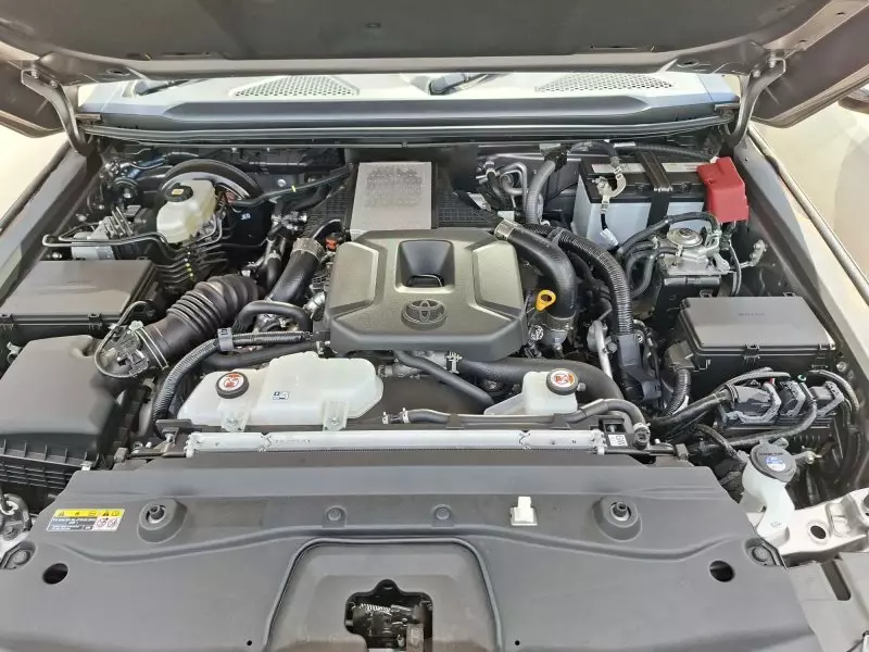 Toyota Landcruiser Prado   - 2024