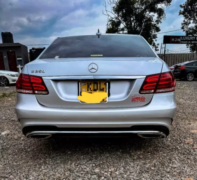 Mercedes-Benz E250   - 2015