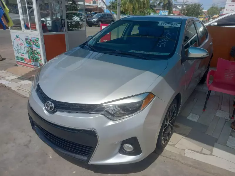 Toyota Corolla   - 2017