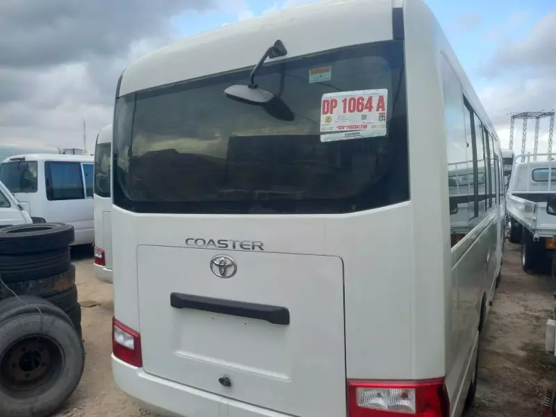 Toyota Coaster   - 2018