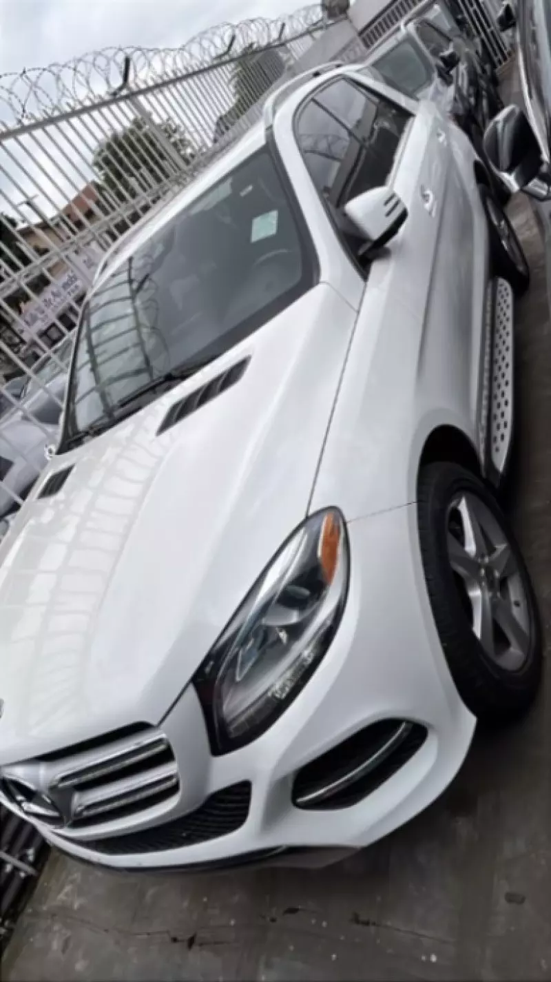 Mercedes-Benz GLE-Class   - 2017