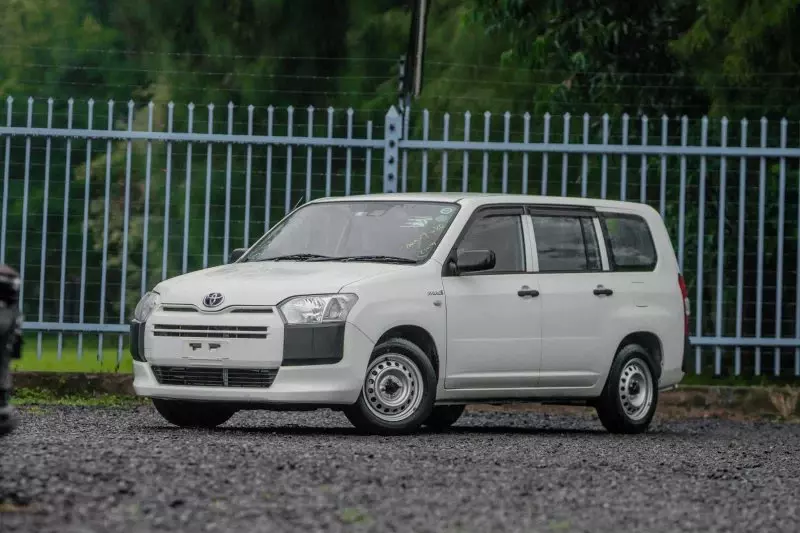 TOYOTA Probox    - 2019