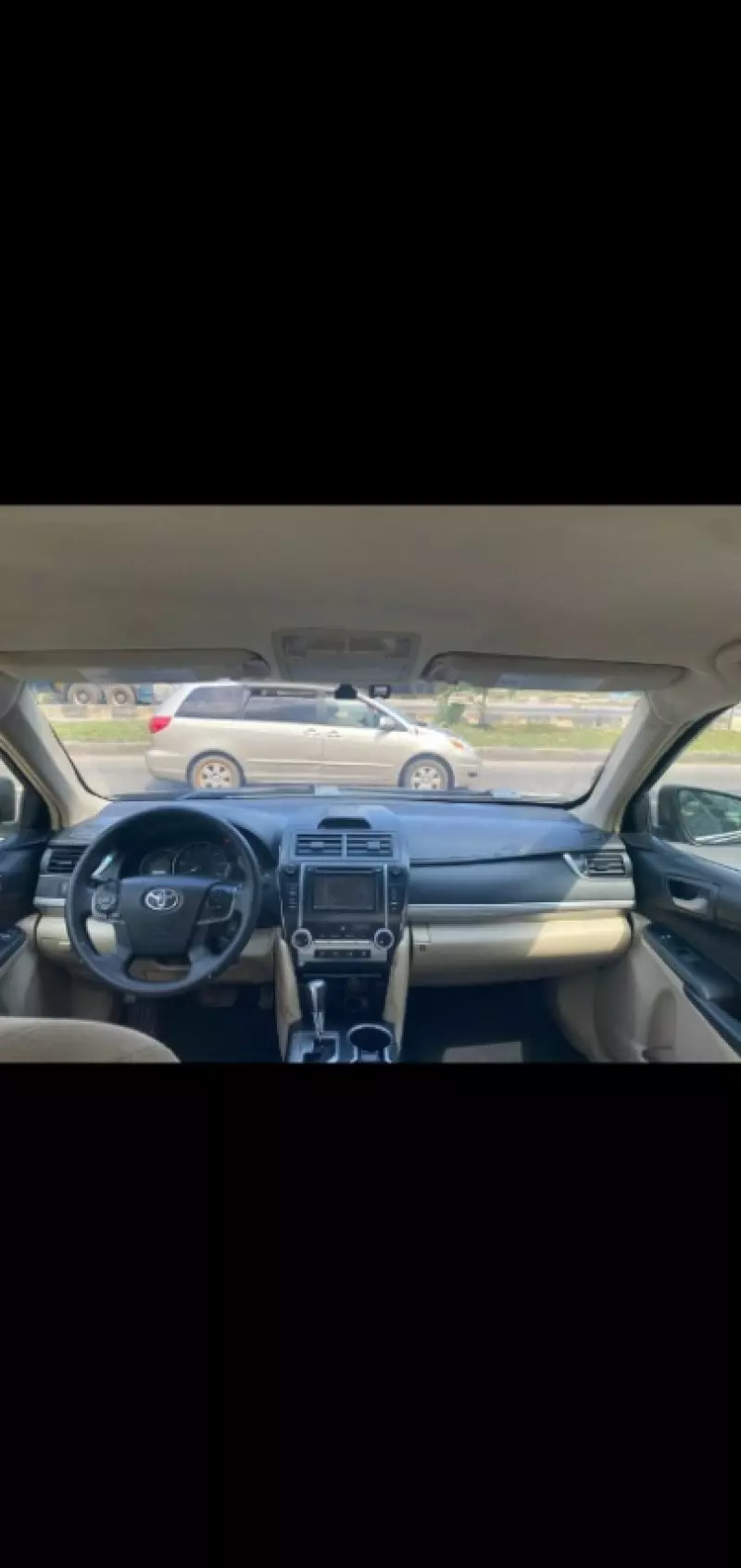 Toyota Camry - 2013
