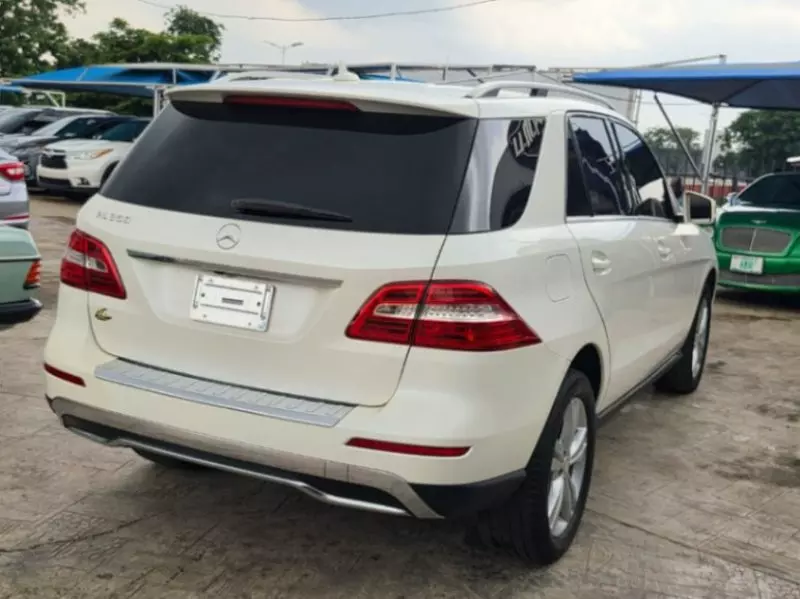 Mercedes-Benz ML 350   - 2013