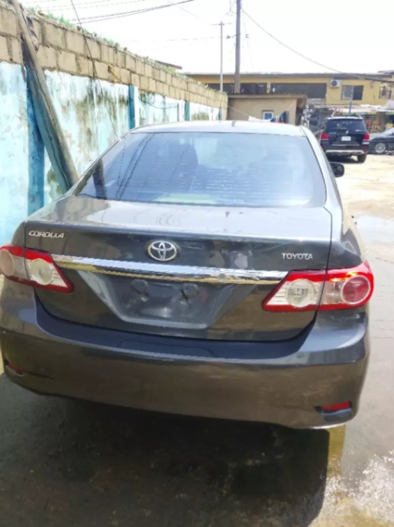 Toyota Corolla   - 2013