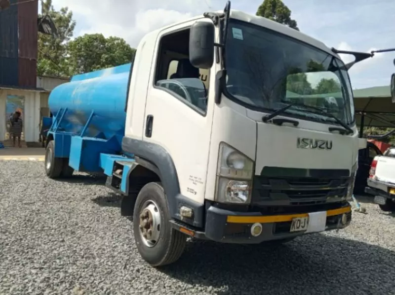 Isuzu FRR - 2022