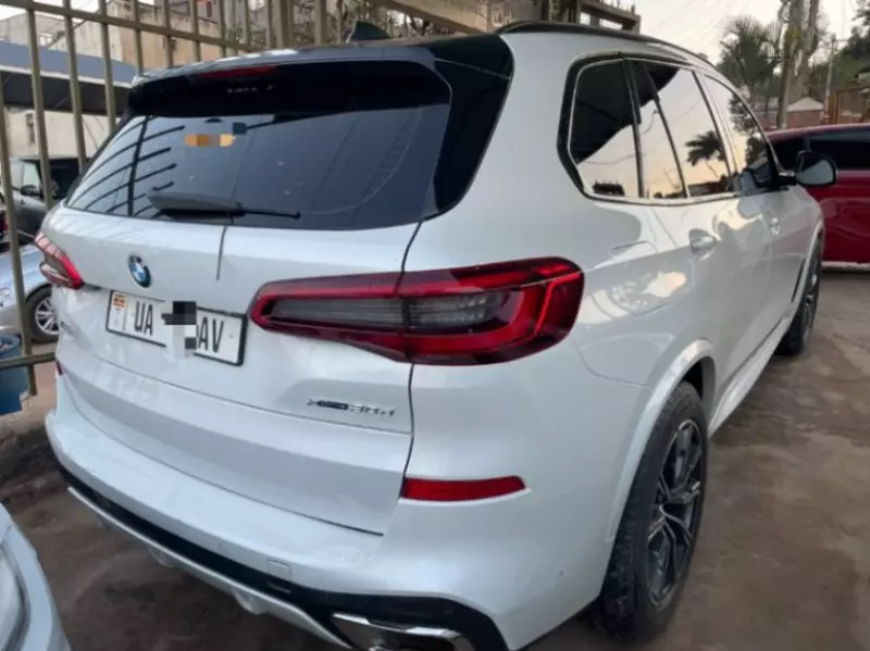 BMW X5   - 2020