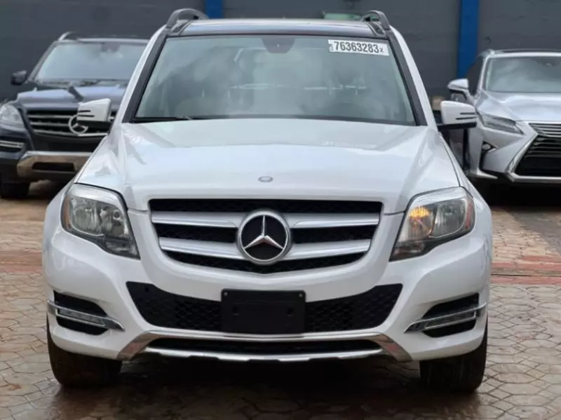 Mercedes-Benz GLK 350   - 2015