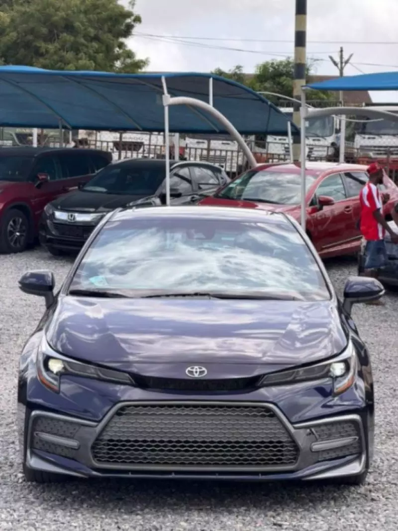 Toyota Corolla   - 2021