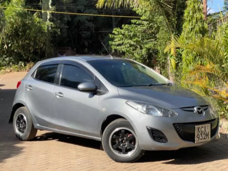 Mazda Demio   - 2012