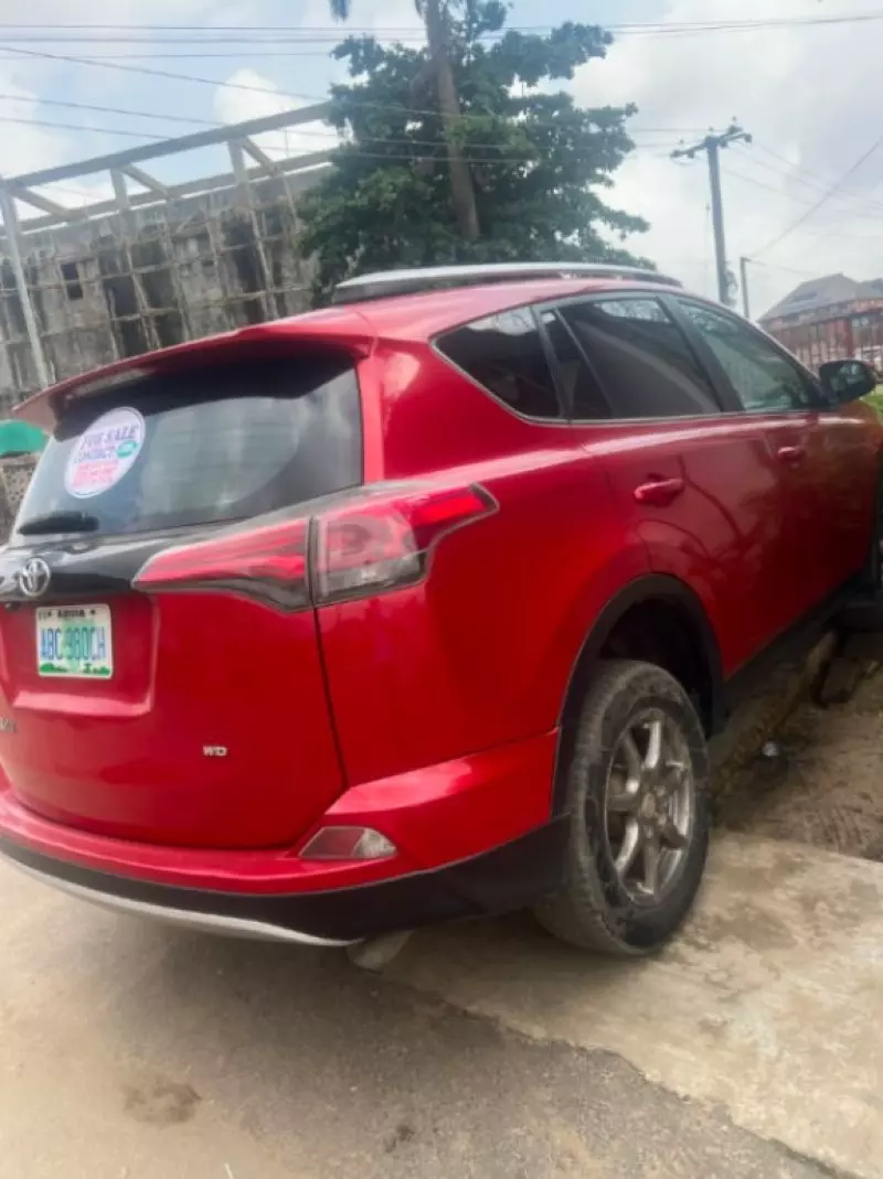 TOYOTA Rav4 - 2014