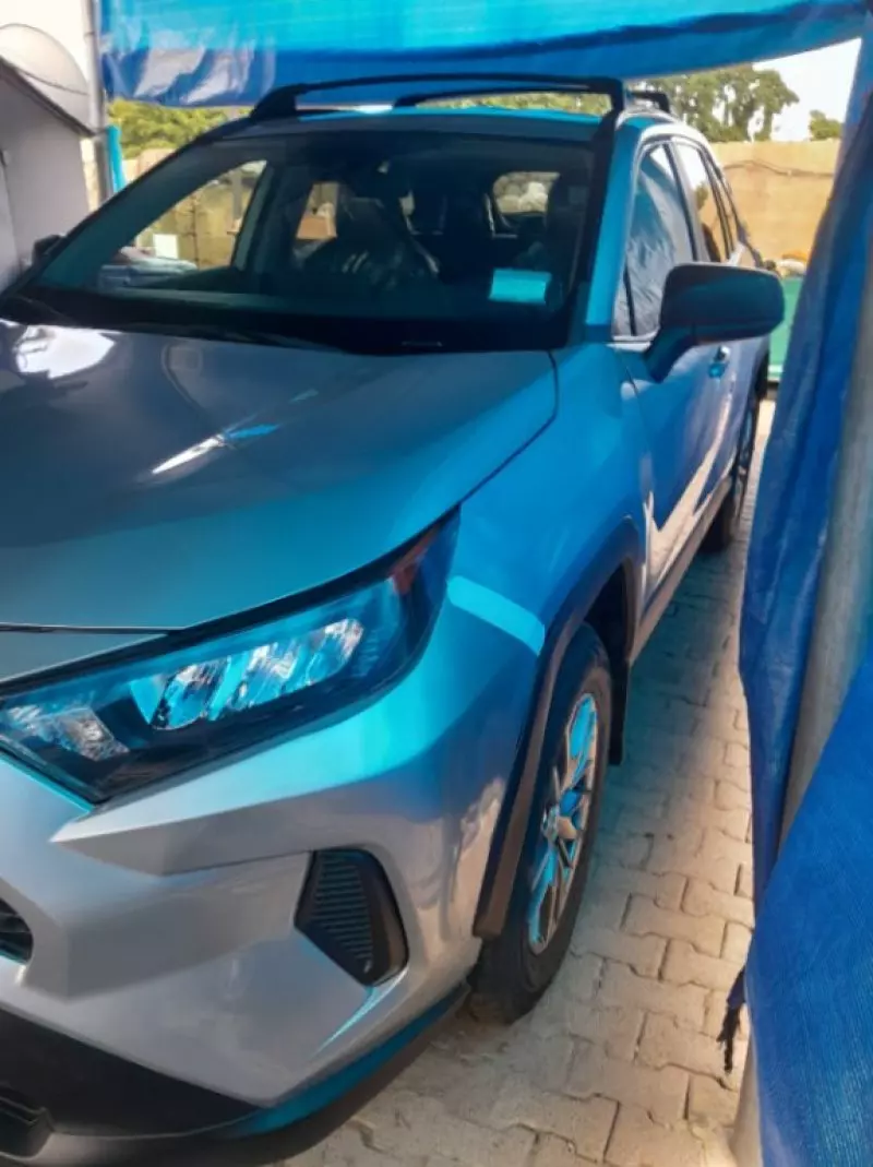 Toyota RAV 4   - 2020