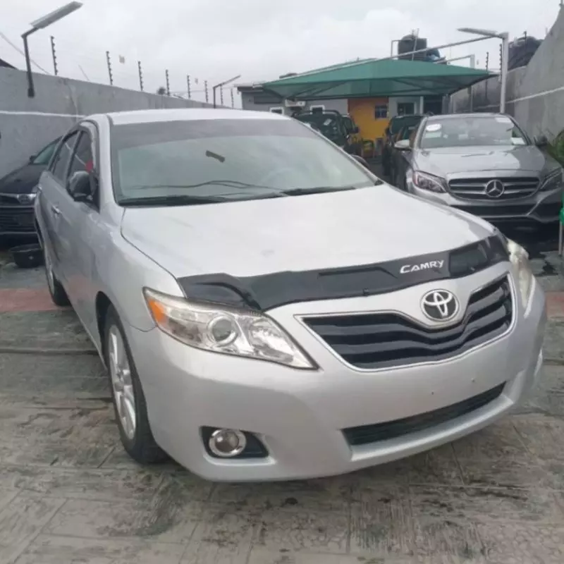 TOYOTA Camry   - 2009