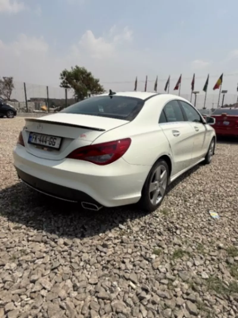 Mercedes-Benz CLA 250   - 2016