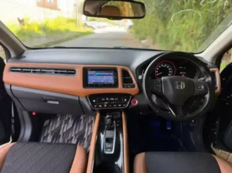 Honda Vezel Hybrid   - 2018