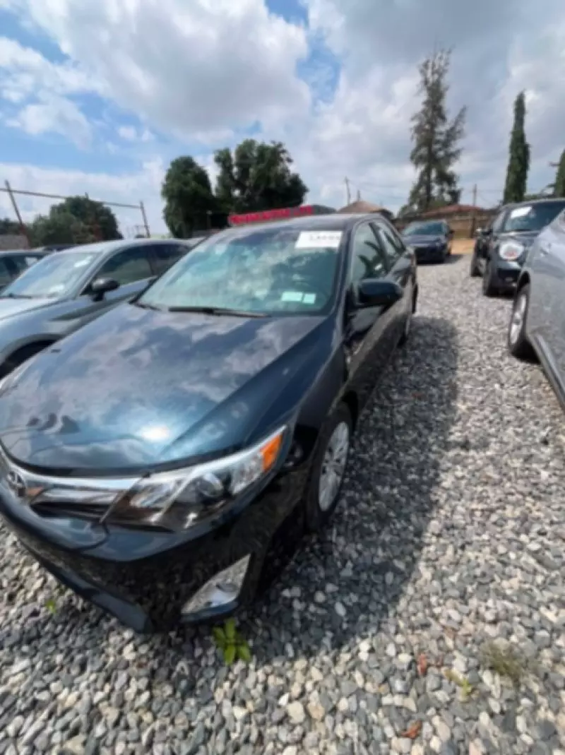 TOYOTA Camry   - 2014