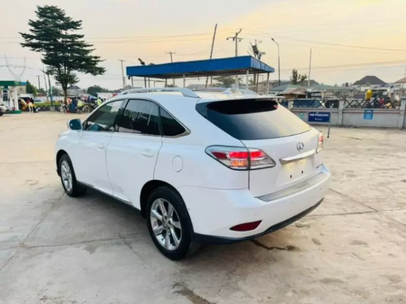 Lexus RX   - 2011
