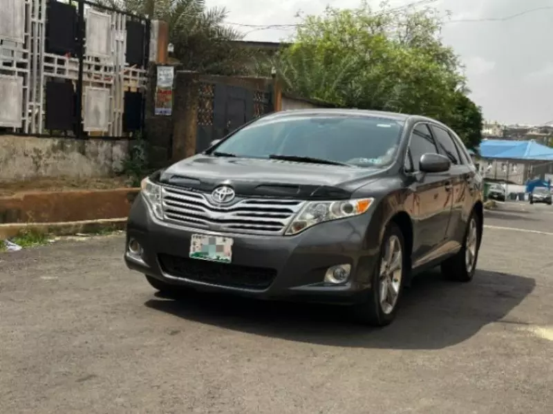 Toyota Venza   - 2013