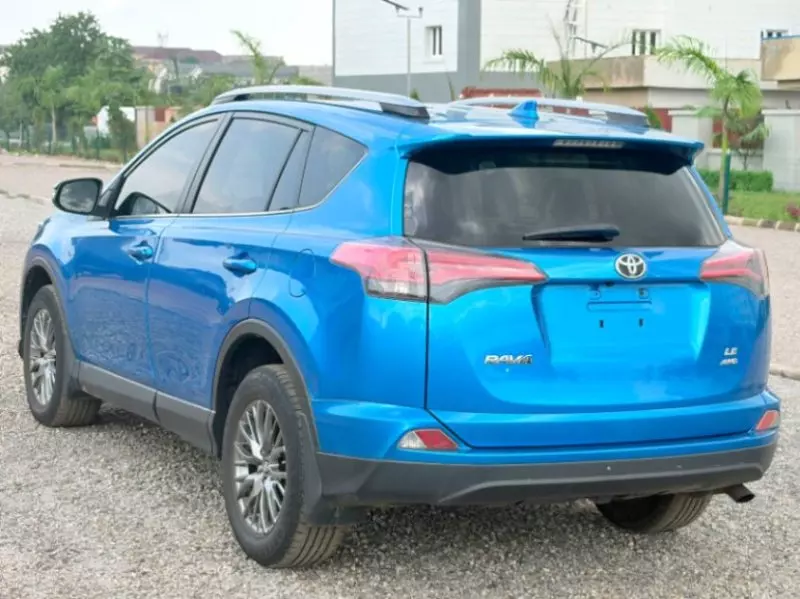 TOYOTA RAV 4   - 2017