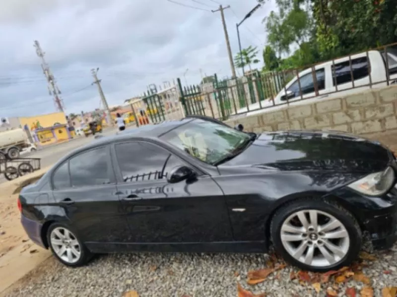 BMW 328i   - 2008