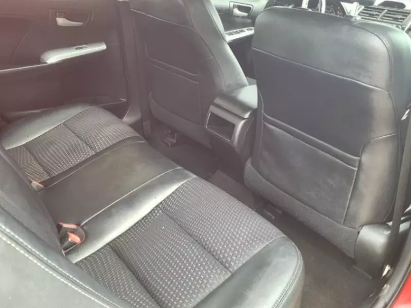 Toyota Camry   - 2014