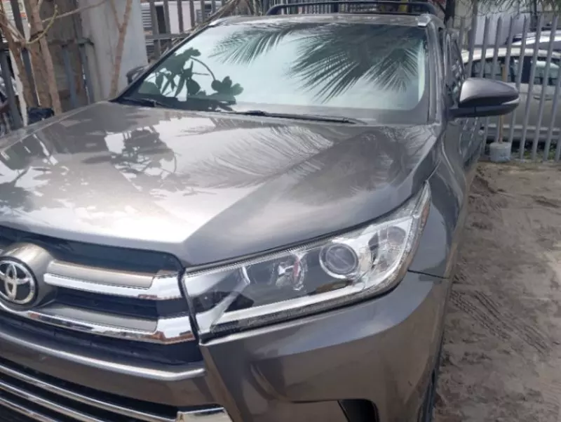 Toyota Highlander - 2015