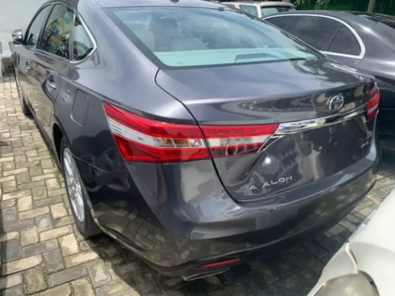TOYOTA Avalon   - 2014