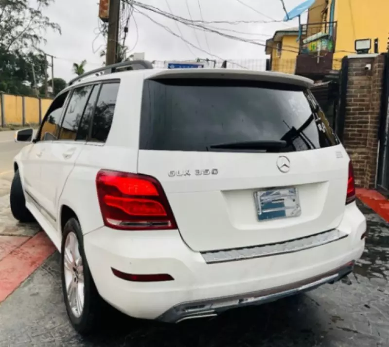 Mercedes-Benz GLK 350   - 2013