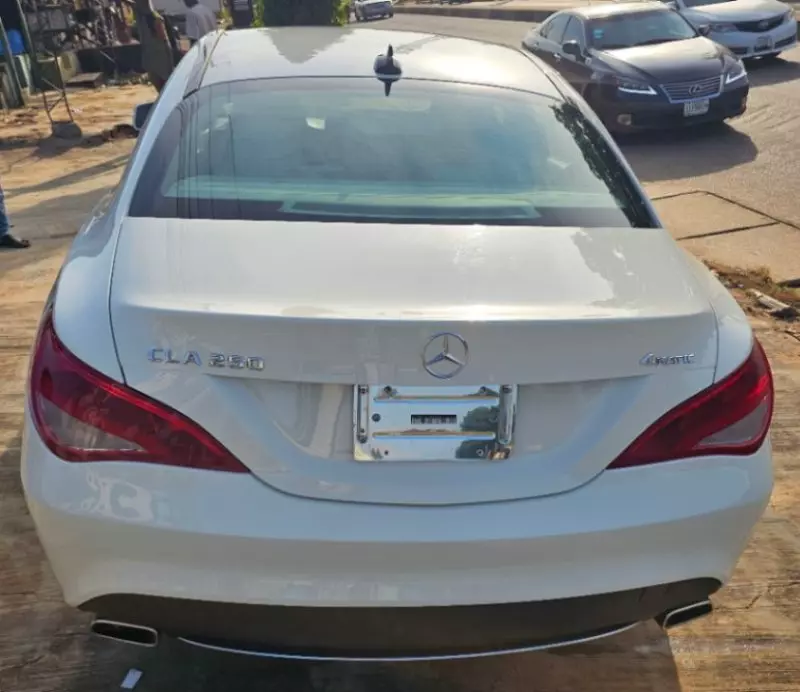 Mercedes-Benz CLA 250   - 2016