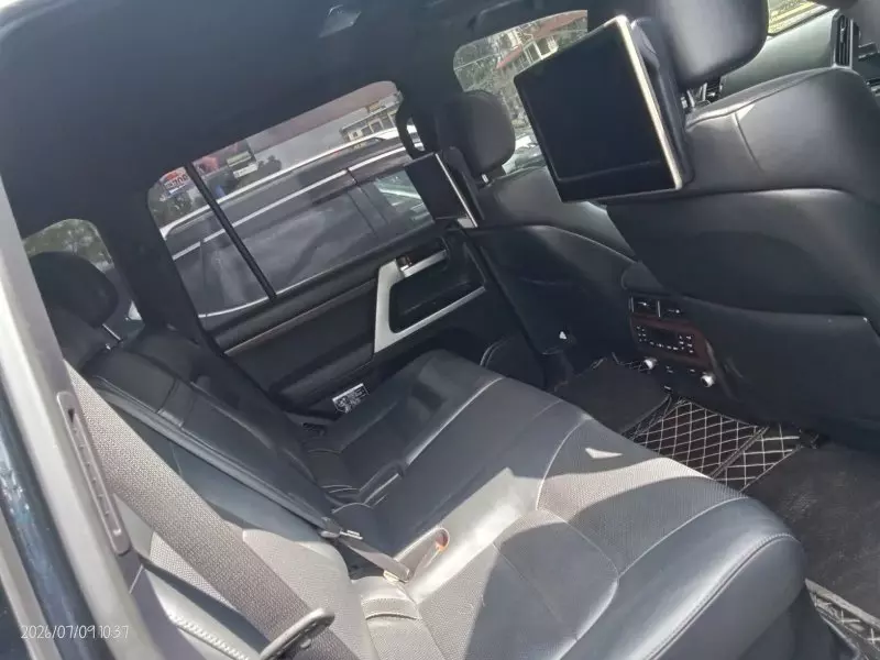 TOYOTA Landcruiser ZX - 2016