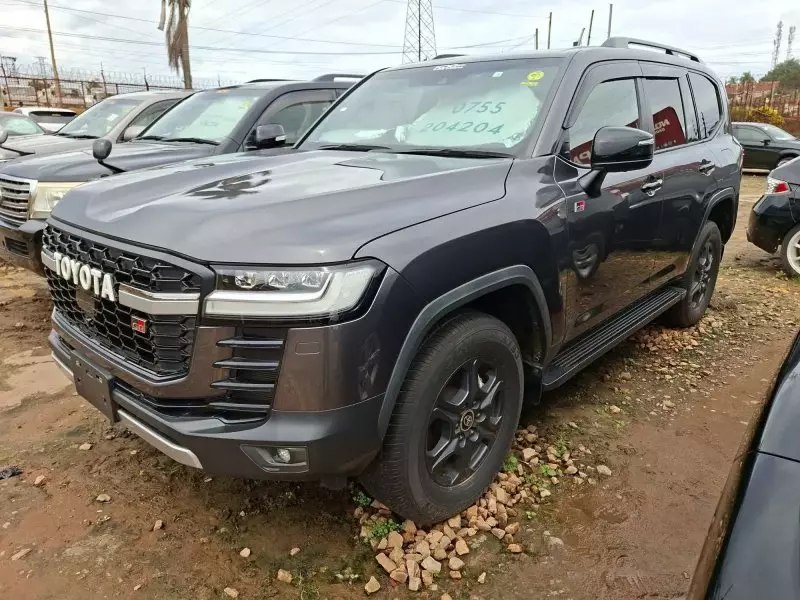 TOYOTA LANDCRUISER GR-S   - 2022