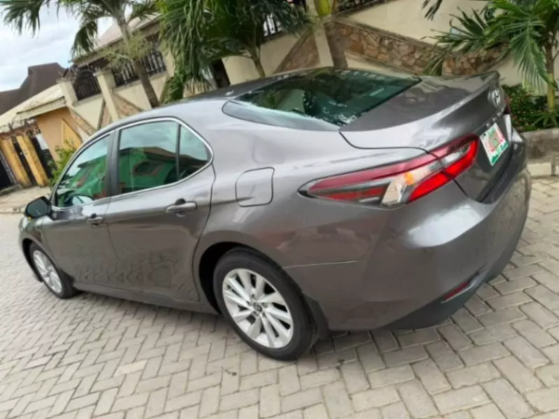 TOYOTA Camry   - 2022