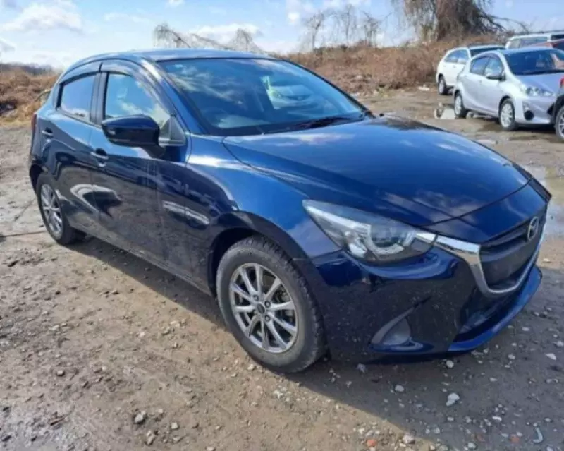 Mazda Demio   - 2019