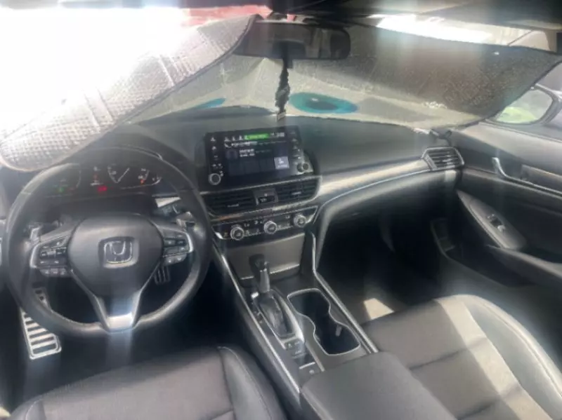Honda Accord   - 2022