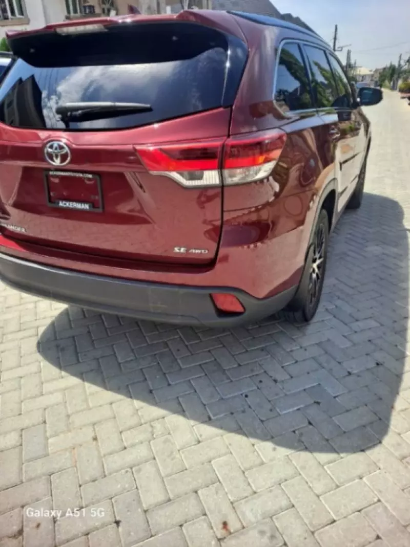TOYOTA Highlander - 2018