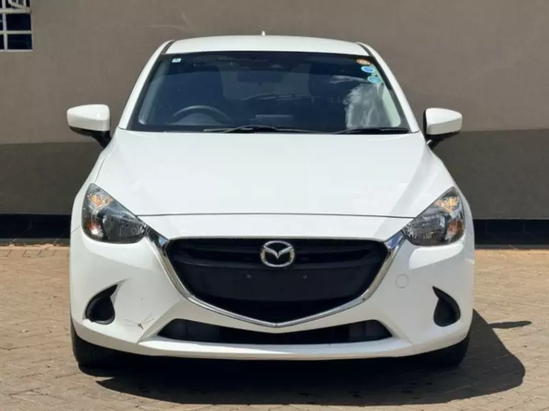 Mazda Demio    - 2018