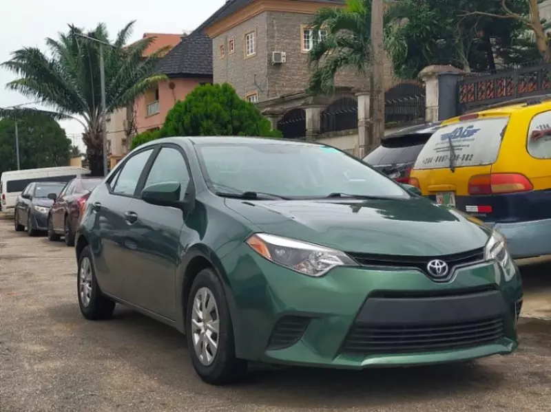 TOYOTA Corolla   - 2014