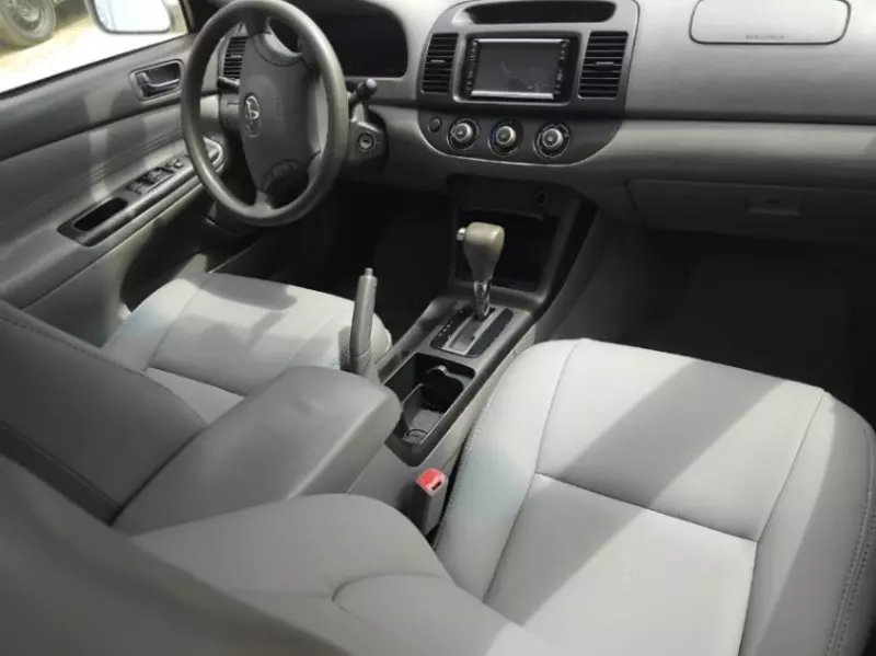 Toyota Camry   - 2006