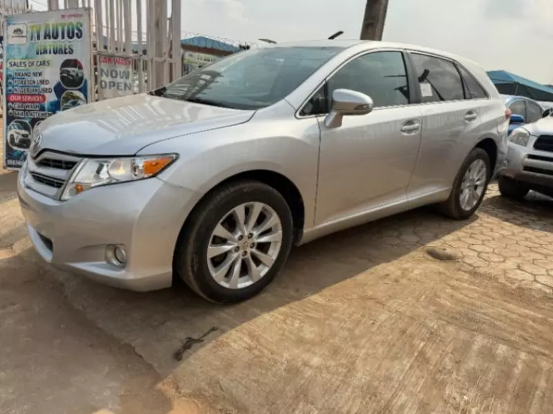 Toyota Venza - 2013