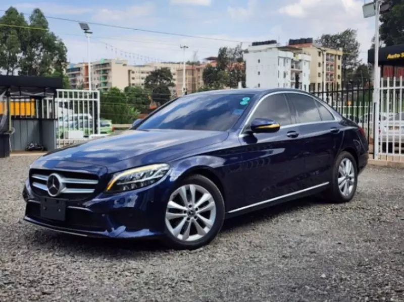 Mercedes-Benz C 180   - 2002