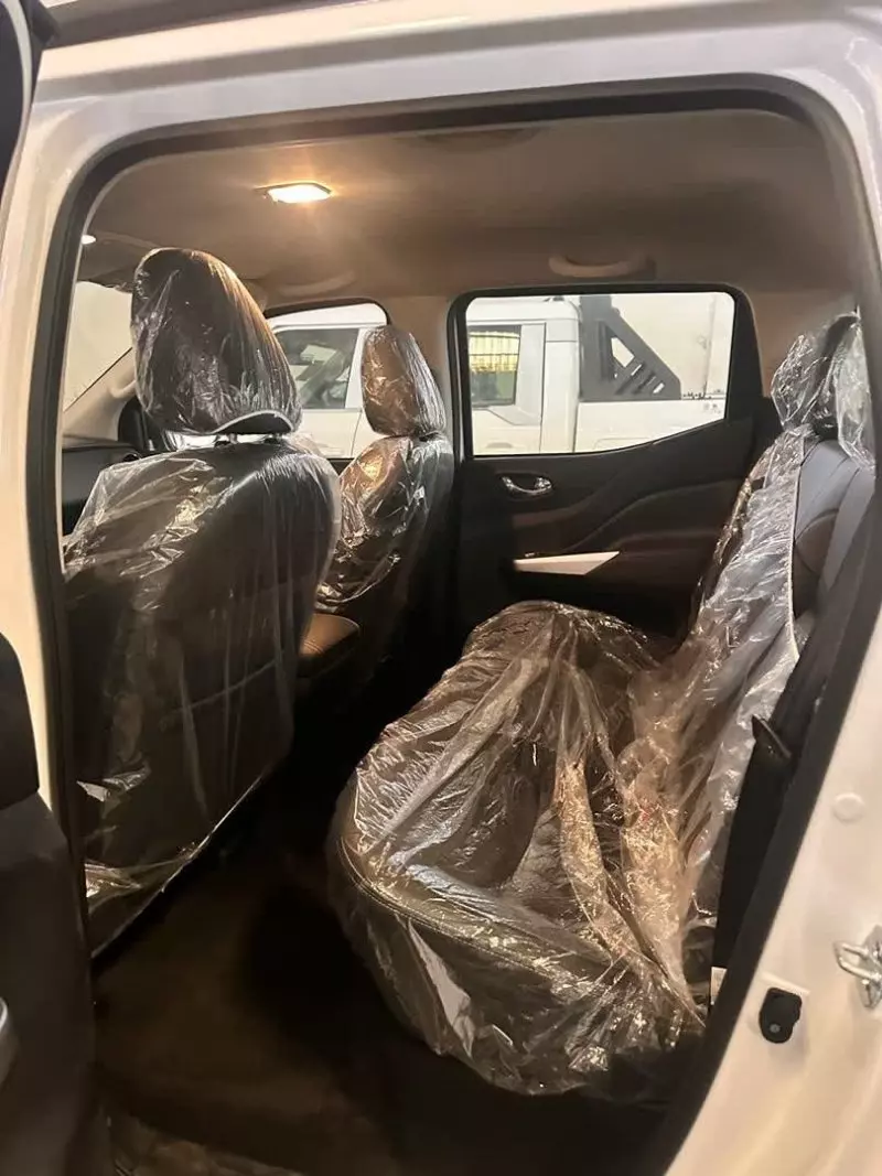 Nissan Rich 6   - 2025