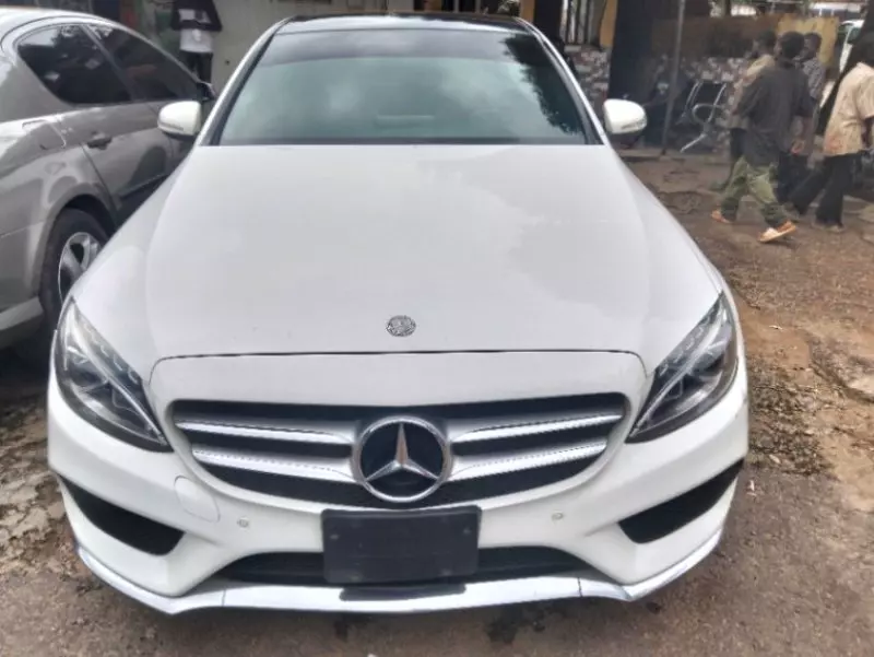 Mercedes-Benz C 400   - 2015