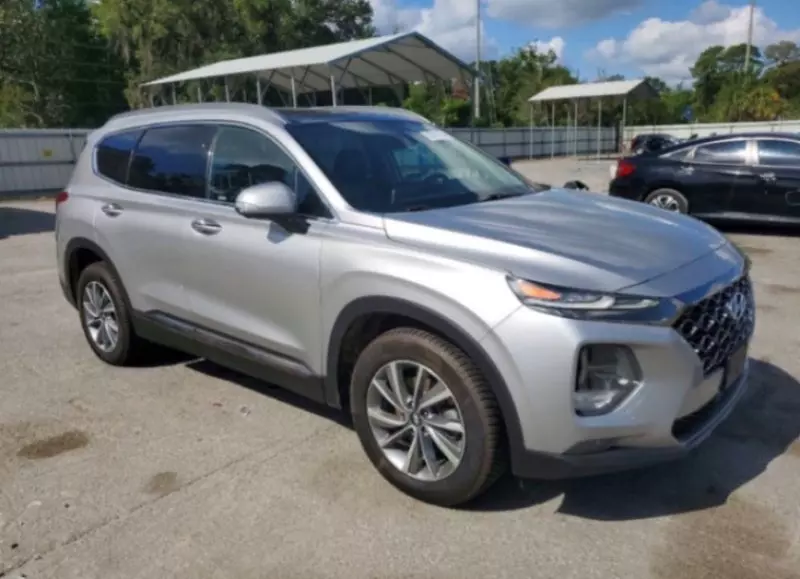Hyundai Santa Fe   - 2020