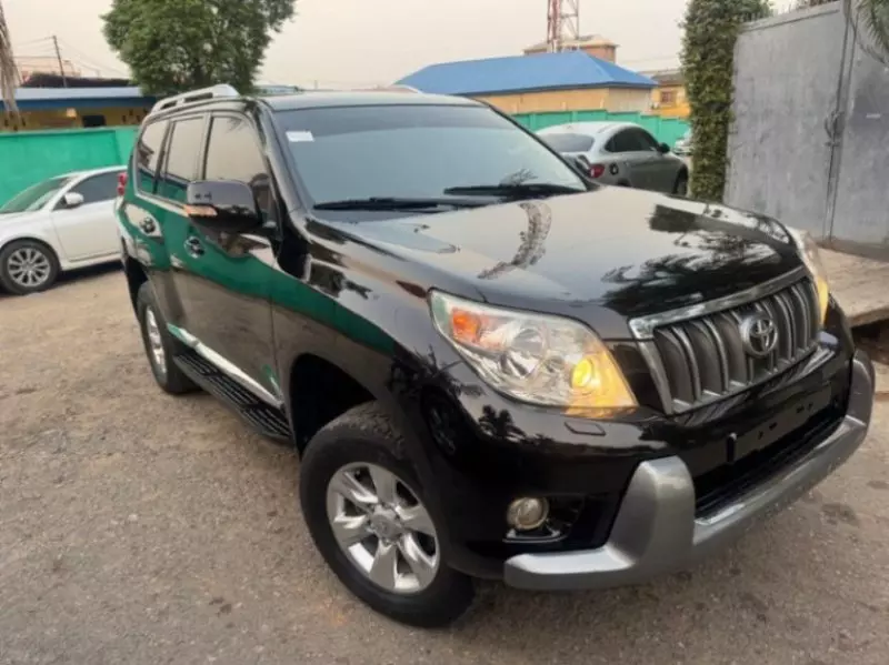 Toyota Landcruiser Prado   - 2010