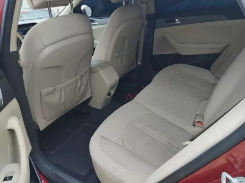 Hyundai Sonata   - 2015