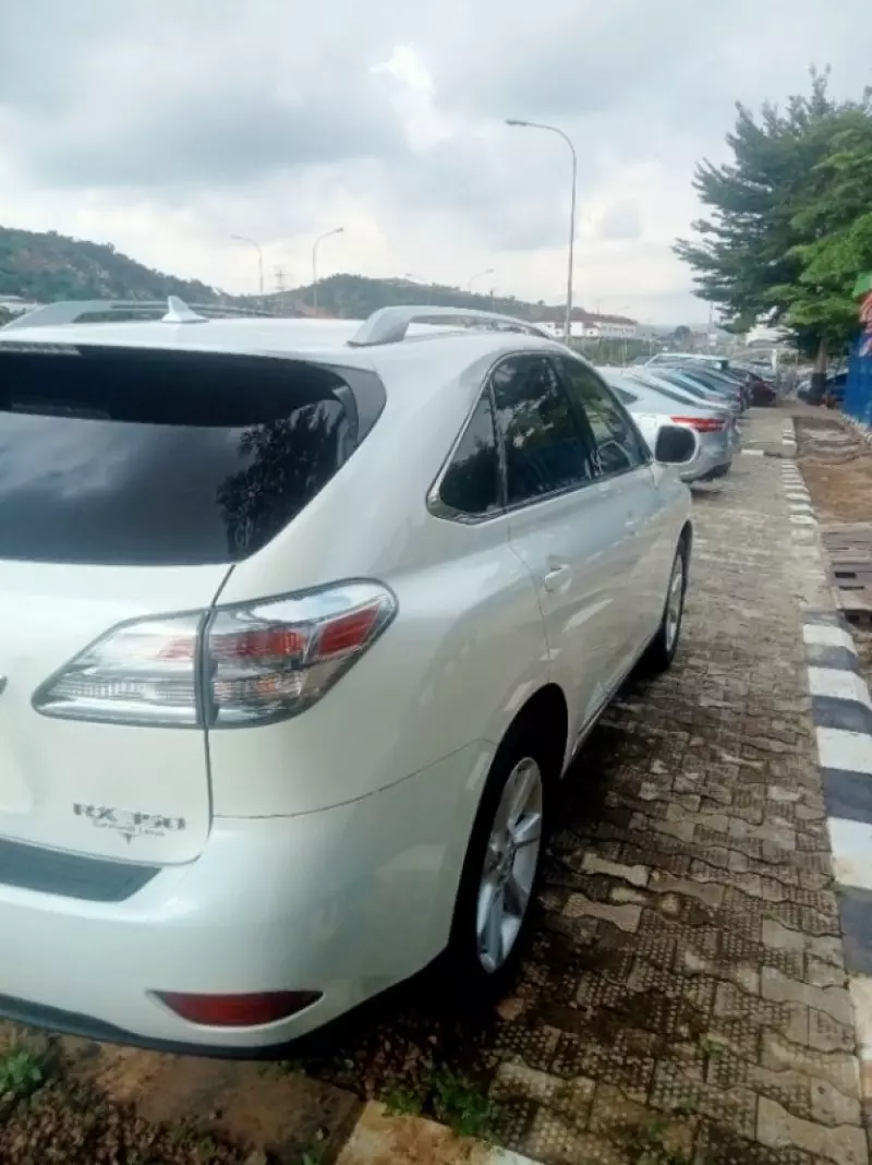 Lexus RX 350   - 2010