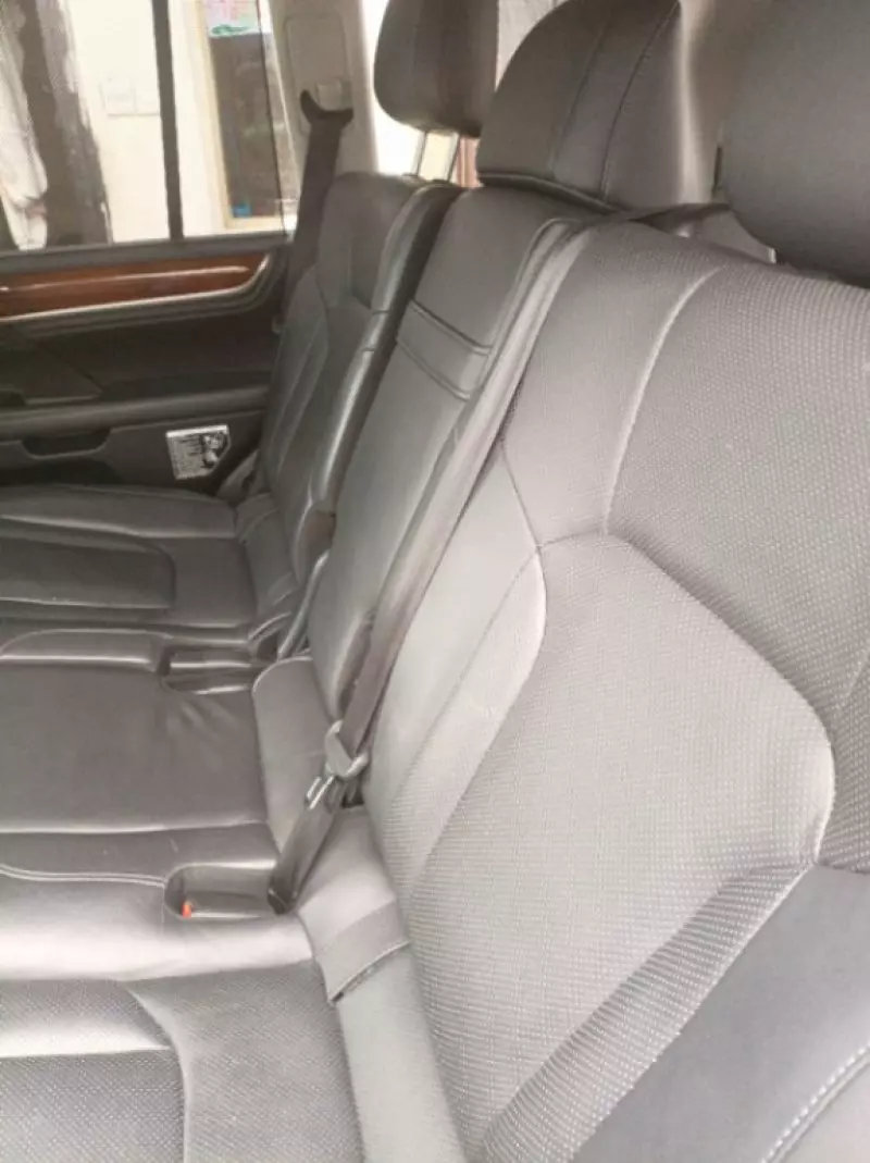Lexus LX 570   - 2019