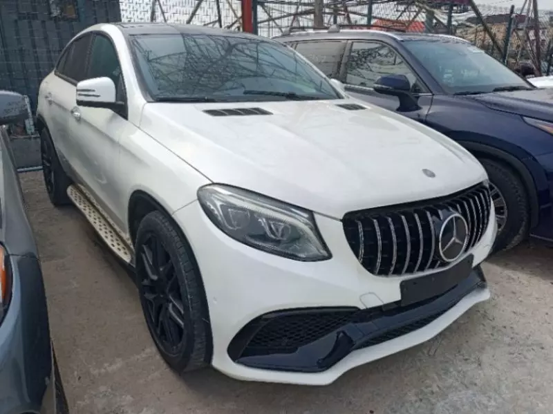 Mercedes-Benz GLE 63 AMG   - 2018
