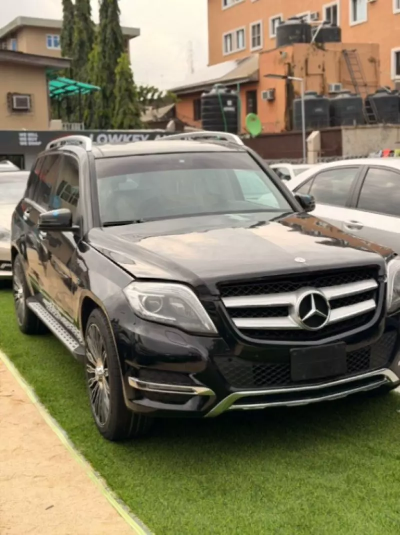Mercedes-Benz GLK-Class   - 2011