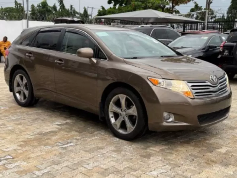 TOYOTA Venza   - 2009